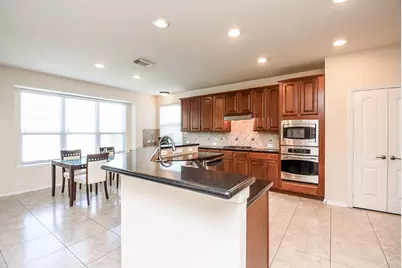 1110 Ancrum Hill Lane, Sugar Land, TX 77479 - Photo 8