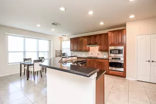 1110 Ancrum Hill Ln, Sugar Land, TX 77479 - Photo 8