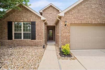 10 Log House Court, Tomball, TX 77375 - Photo 4