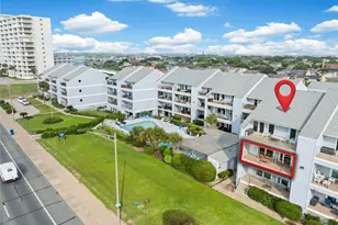 7600 Seawall Blvd, Galveston, TX 77551 - Photo 2