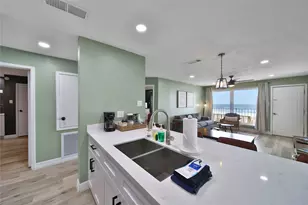 7600 Seawall Blvd, Galveston, TX 77551 - Photo 4