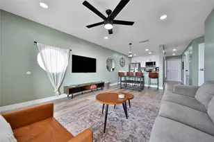 7600 Seawall Blvd, Galveston, TX 77551 - Photo 6