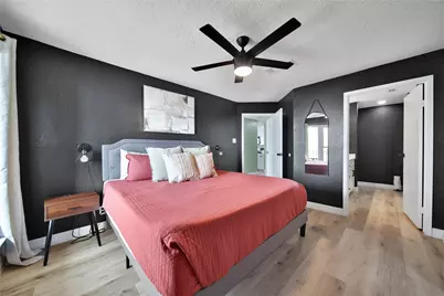 7600 Seawall Boulevard #206, Galveston, TX 77551 - Photo 12