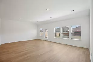 213 Raine Mnr Ct, Montgomery, TX 77316 - Photo 6