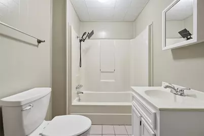 412 S 4th 1/2 Street, Nederland, TX 77627 - Photo 8