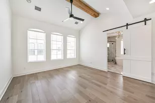 1039 W 24th St, Houston, TX 77008 - Photo 4