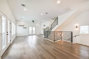 1039 W 24th St, Houston, TX 77008 - Photo 10