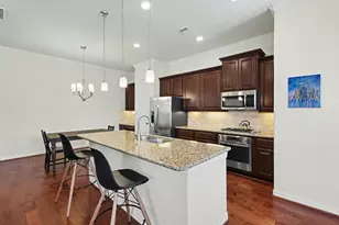 10022 Spring Shadows Park Cir, Houston, TX 77080 - Photo 8