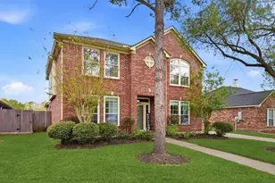 6090 Haysden Ln, League City, TX 77573 - Photo 2