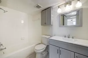 4645 Wild Indigo St, Houston, TX 77027 - Photo 12