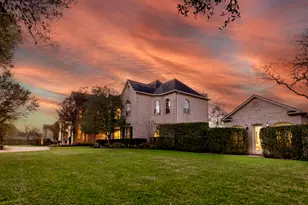 17 Windsor, Sugar Land, TX 77479 - Photo 48