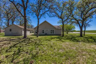 1018 7th St, Somerville, TX 77879 - Photo 28