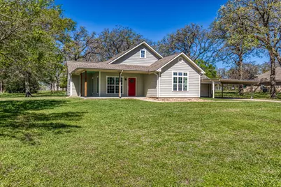 1018 7th Street, Somerville, TX 77879 - Photo 1