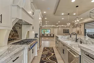 1907 Woerner Rd, Houston, TX 77090 - Photo 14