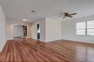 1343 Gardenia Dr, Houston, TX 77018 - Photo 10
