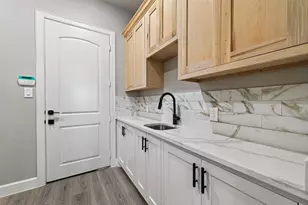 350 Lakeland Cir, Rosharon, TX 77583 - Photo 26