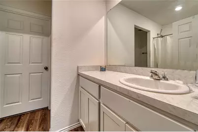 184 Kelly Street, Angleton, TX 77515 - Photo 10
