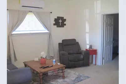 410 W Centre Street, Brazoria, TX 77422 - Photo 6