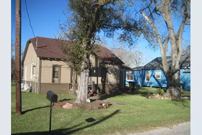410 W Centre Street, Brazoria, TX 77422 - Photo 2