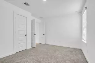 31742 Margaret Woods Ln, Fulshear, TX 77441 - Photo 8