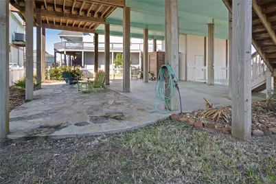 2570 Whitecap, Crystal Beach, TX 77650 - Photo 32