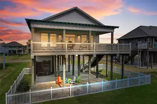 2570 Whitecap, Crystal Beach, TX 77650 - Photo 1