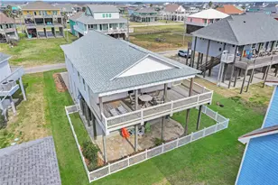 2570 Whitecap, Crystal Beach, TX 77650 - Photo 36