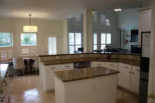1901 Edgewater Dr, Friendswood, TX 77546 - Photo 12