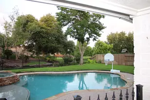 1901 Edgewater Dr, Friendswood, TX 77546 - Photo 30