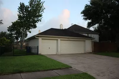 1901 Edgewater Drive, Friendswood, TX 77546 - Photo 34