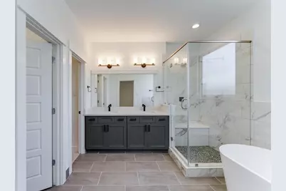 7712 Johanna Park Drive, Houston, TX 77055 - Photo 14