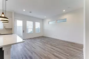 7712 Johanna Pk Dr, Houston, TX 77055 - Photo 4