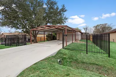 5018 Wilmington Street, Houston, TX 77033 - Photo 1