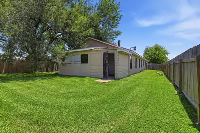 16226 Alden Ridge Drive, Houston, TX 77053 - Photo 42