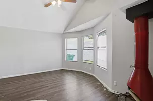 16226 Alden Ridge Dr, Houston, TX 77053 - Photo 24