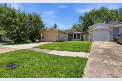 16226 Alden Ridge Drive, Houston, TX 77053 - Photo 4