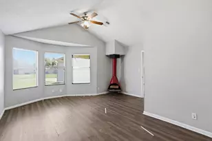 16226 Alden Ridge Dr, Houston, TX 77053 - Photo 26