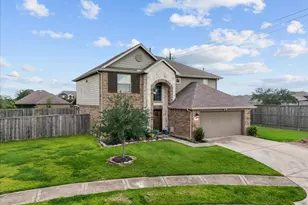 356 Century Oaks Ln, Hitchcock, TX 77568 - Photo 1