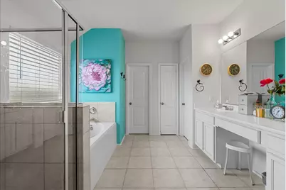 356 Century Oaks Lane, Hitchcock, TX 77568 - Photo 24