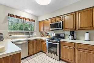 11214 Sky Ridge Dr, Cypress, TX 77429 - Photo 12