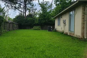 3907 Bartons Ct, Sugar Land, TX 77479 - Photo 16