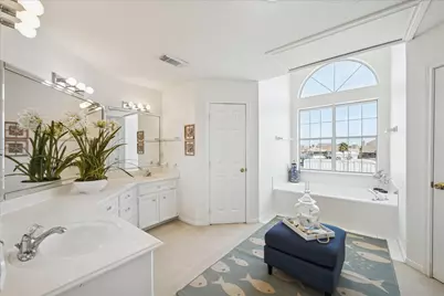 151 Tamana Drive, Tiki Island, TX 77554 - Photo 18