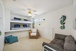 151 Tamana Dr, Tiki Island, TX 77554 - Photo 12