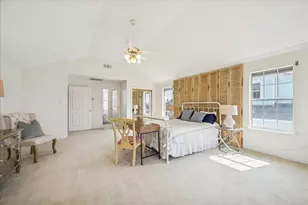 151 Tamana Dr, Tiki Island, TX 77554 - Photo 16