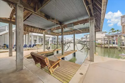 151 Tamana Drive, Tiki Island, TX 77554 - Photo 26
