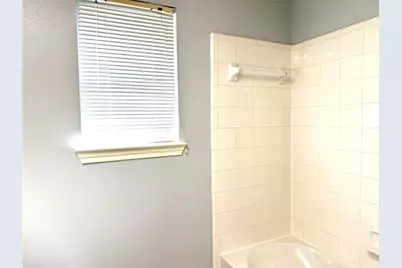 6826 Chester Oak Drive, Houston, TX 77083 - Photo 18