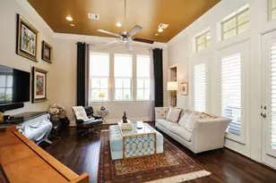 10901 Upland Park, Houston, TX 77043 - Photo 12