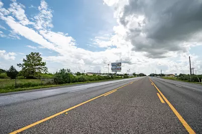 00 Hwy 6, Hitchcock, TX 77510 - Photo 10