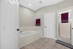 2318 Geronimo Ln, Rosenberg, TX 77471 - Photo 10