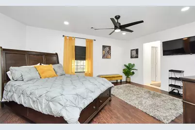 4841 Clover Street, Houston, TX 77033 - Photo 12